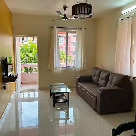 Spacious Studio & Pool Facility. Benaulim Luaran gambar